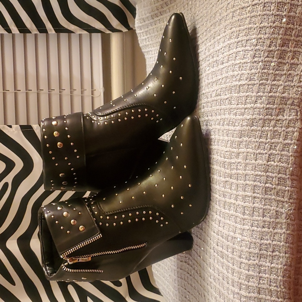 Ankle Boots With Studs